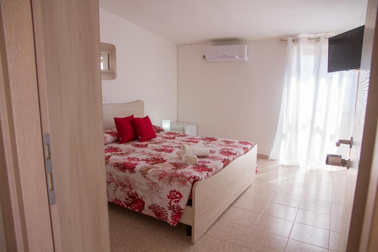 Bluriva Hotel Cirò Marina 外观 照片