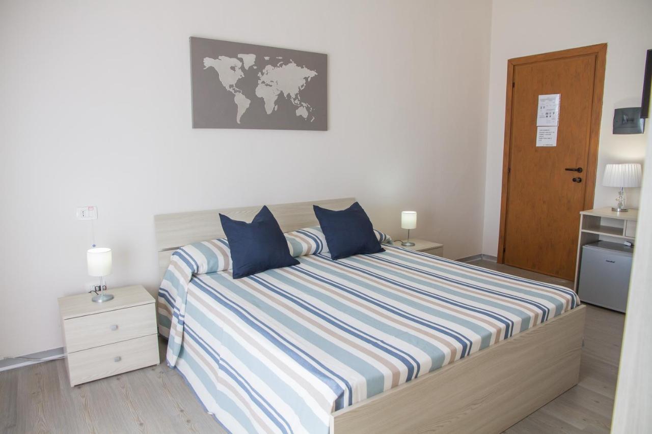 Bluriva Hotel Cirò Marina 外观 照片