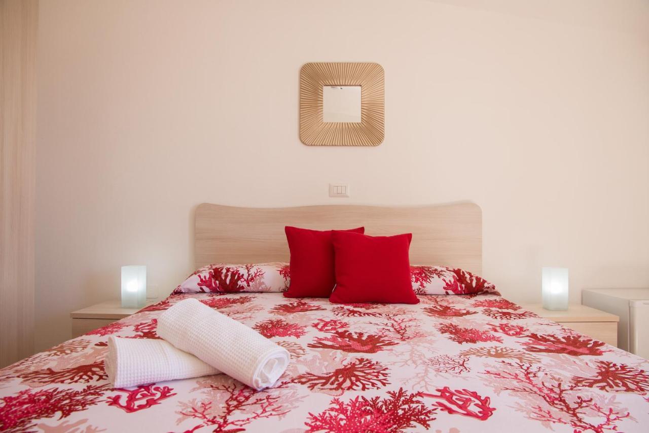 Bluriva Hotel Cirò Marina 外观 照片