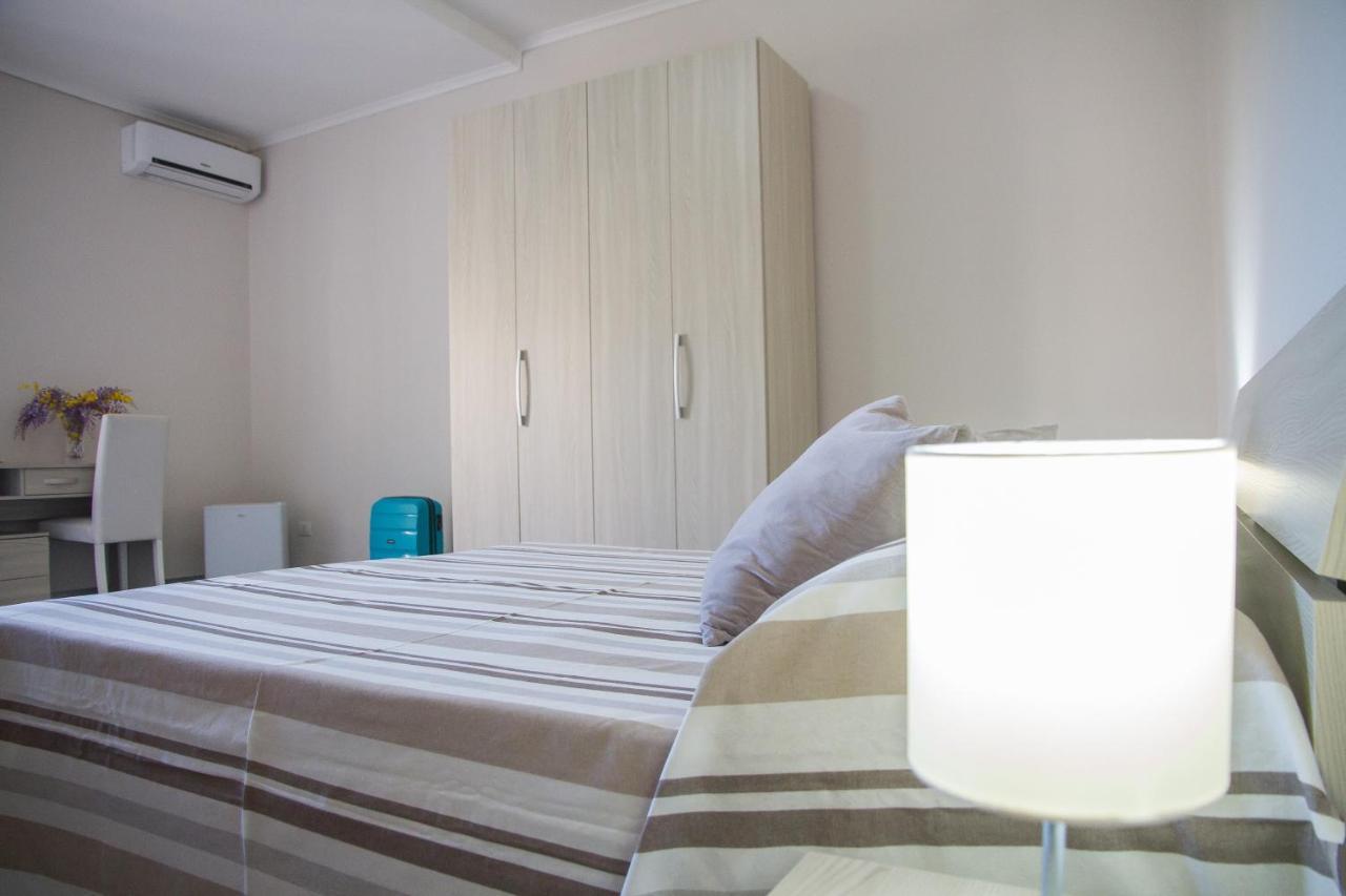 Bluriva Hotel Cirò Marina 外观 照片