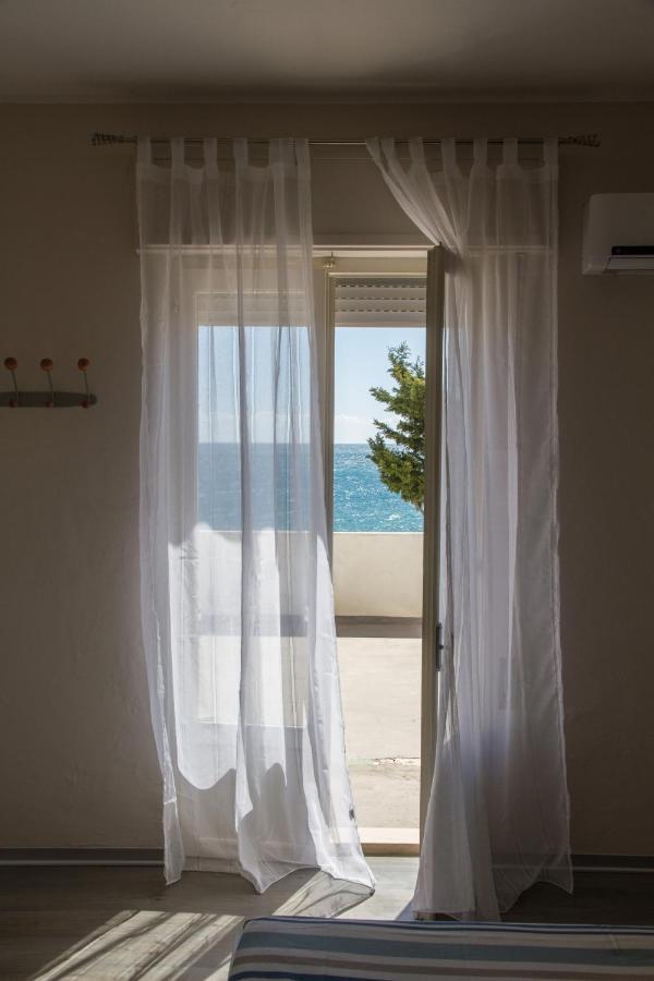 Bluriva Hotel Cirò Marina 外观 照片
