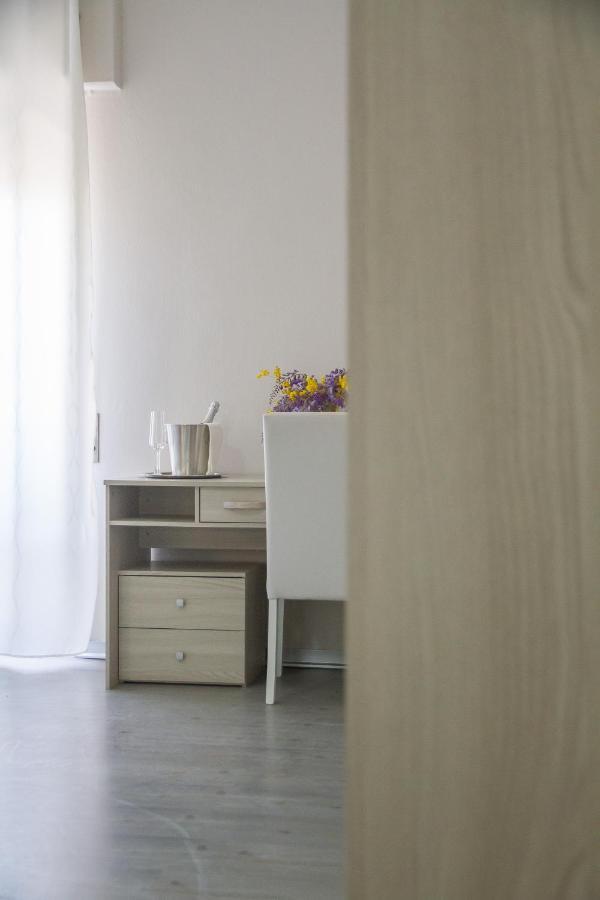 Bluriva Hotel Cirò Marina 外观 照片