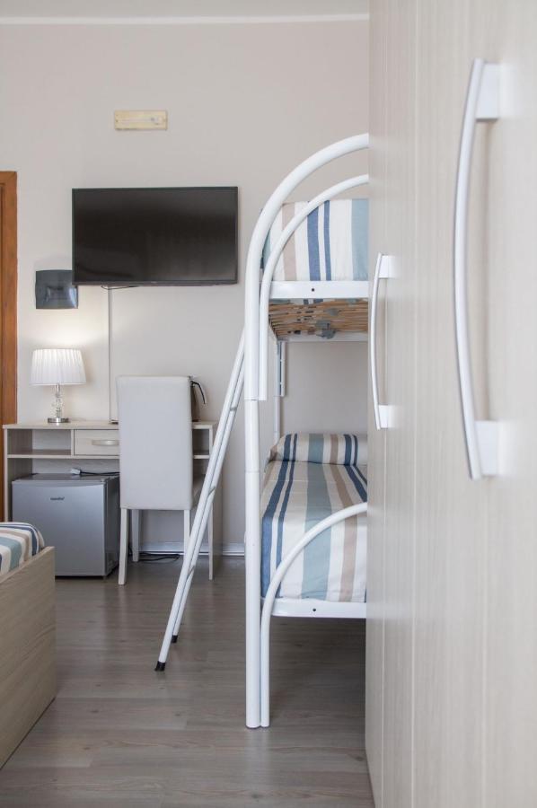 Bluriva Hotel Cirò Marina 外观 照片